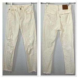 Levi’s Wedgie Straight 100% Cotton Jeans Sz 24 White Distressed Raw Hem